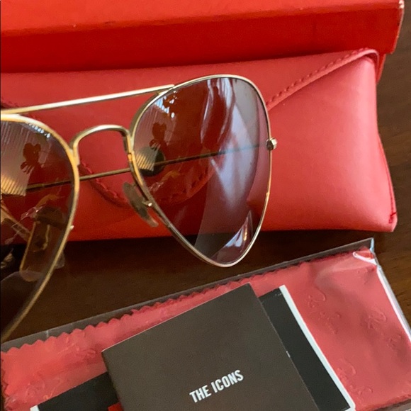 ray ban light adaptive